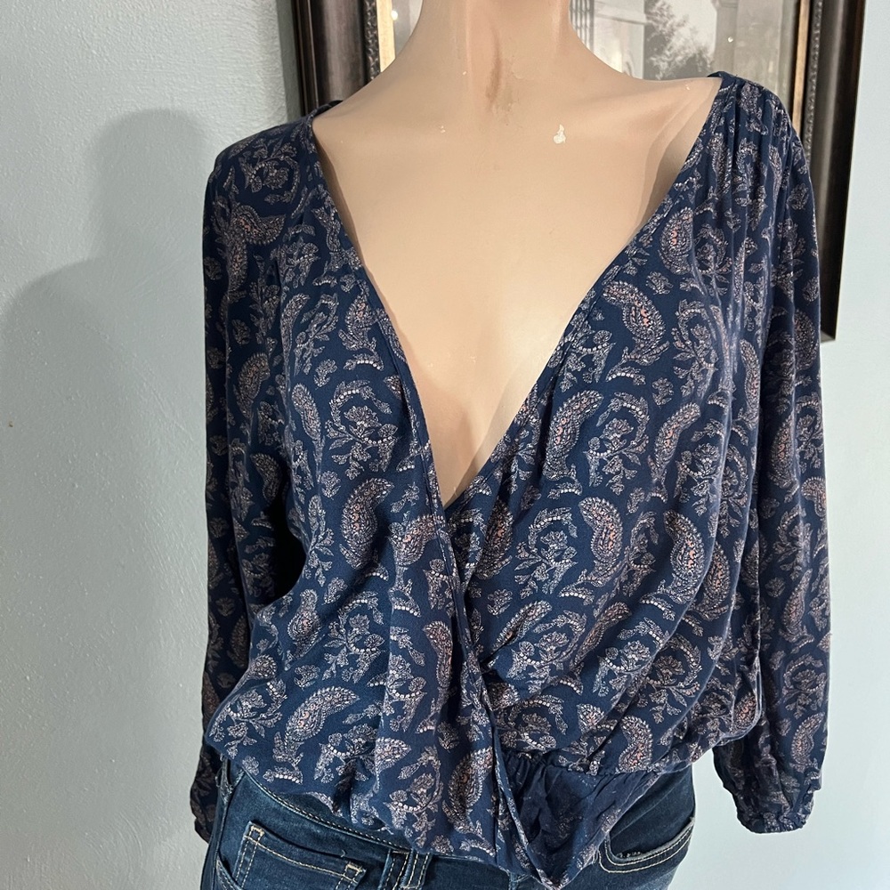 American Eagle bohemian shirt Size Medium